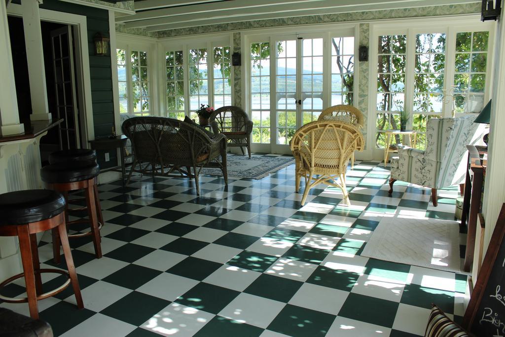 Auberge Sur La Cote La Malbaie Exteriör bild