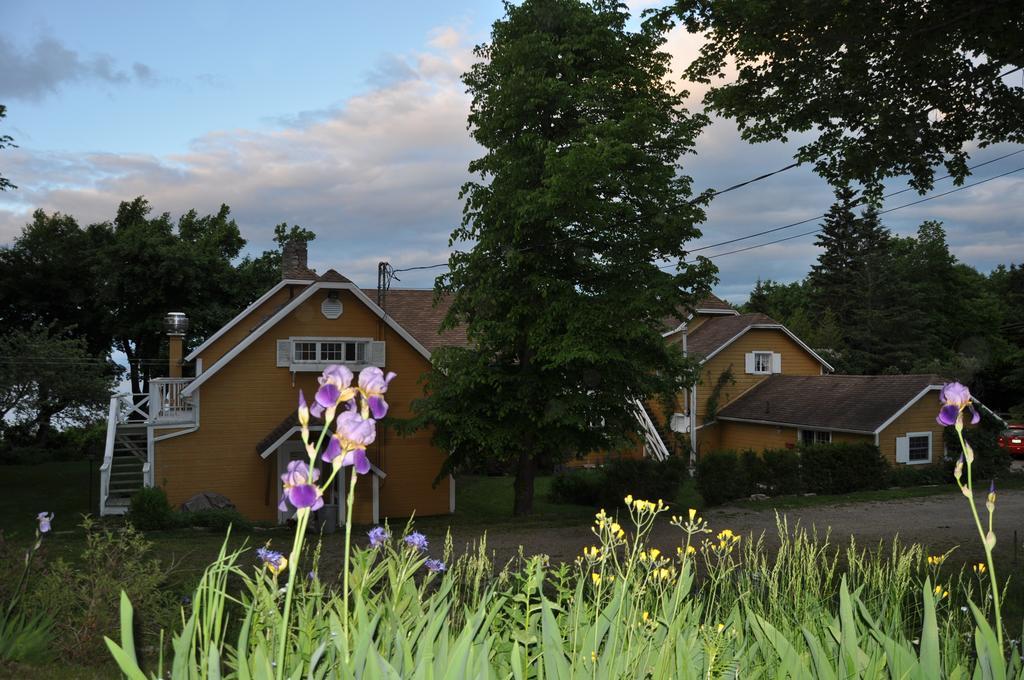 Auberge Sur La Cote La Malbaie Exteriör bild