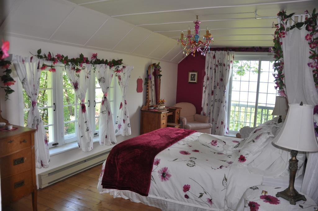Auberge Sur La Cote La Malbaie Exteriör bild