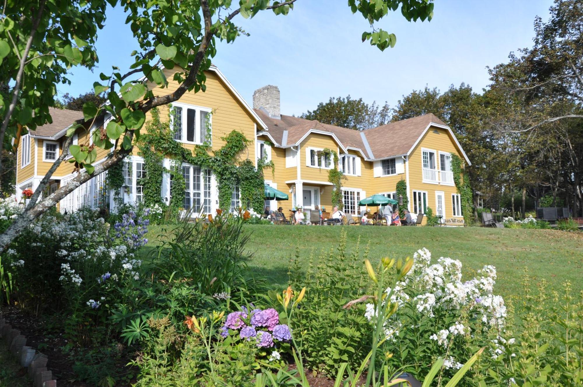 Auberge Sur La Cote La Malbaie Exteriör bild